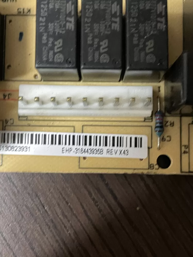 Frigidaire Kenmore 316443935 Range Oven Control Board AZ37282 | Wm458