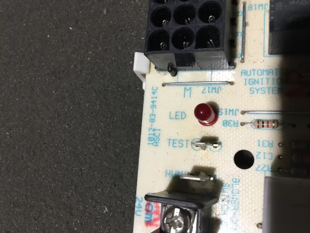 Carrier 1012 940 Hk42fz016 Furnace Control Board Circuit AZ112004 | NR2121