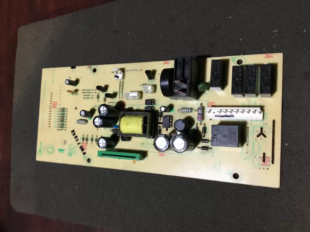 Frigidaire MD12011LH1 Microwave Control Board