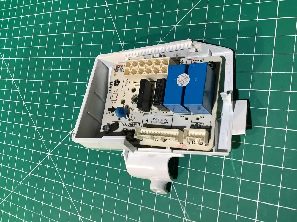 LG EBR60070733 Refrigerator Control Board