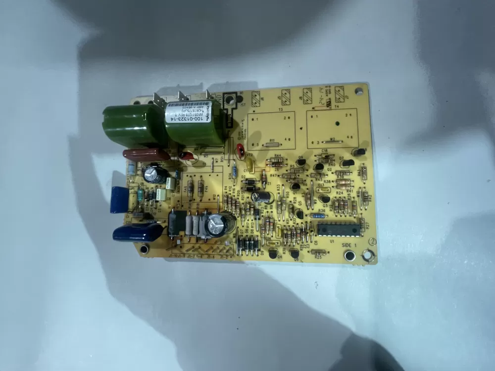 Whirlpool  Maytag  Jenn-Air  Amana 100-01323-14  WPW10511278  AP6022501  W10511278  3021091  PS11755834 Oven Spark Module Control Board