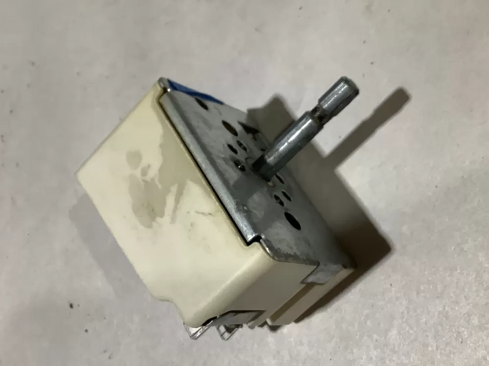 GE Kenmore WB24T10026 Range Switch AZ103091 | Sl73