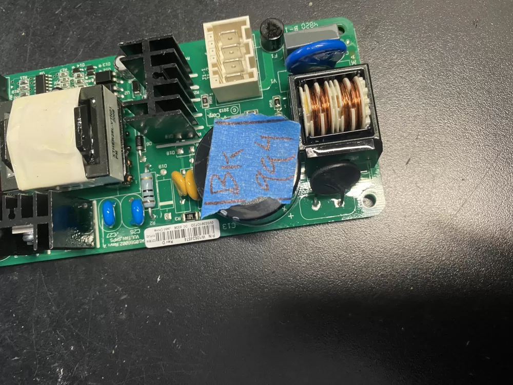 Maytag KitchenAid Jenn-Air Refrigerator Control Board AZ12472 | BK994