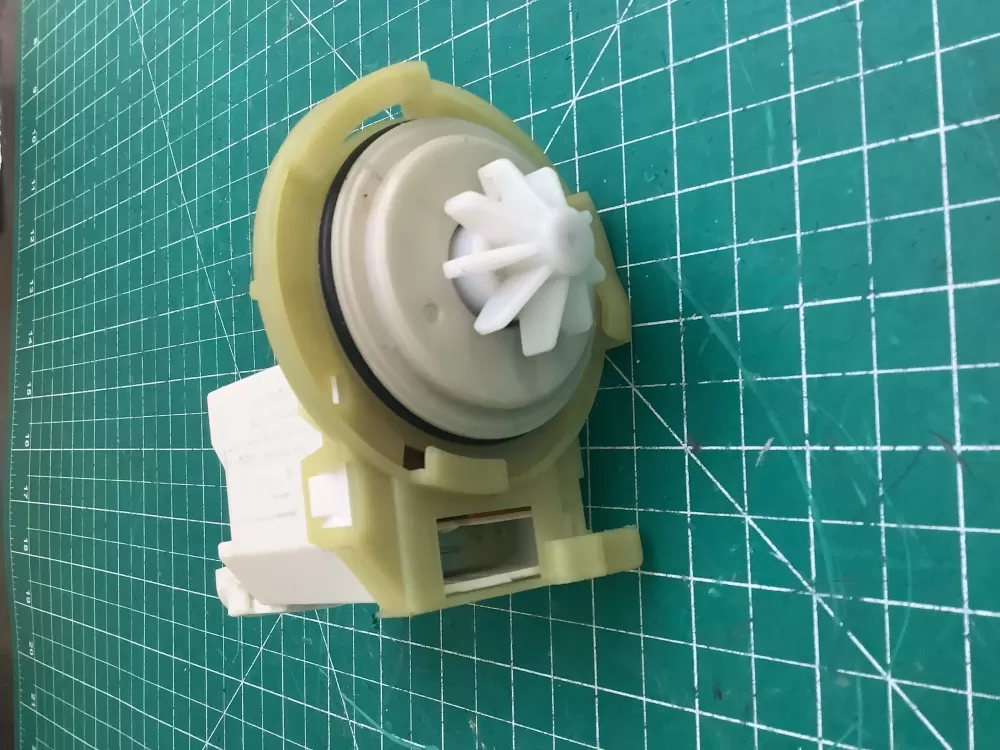 9000200446 Bosch Dishwasher Drain Pump