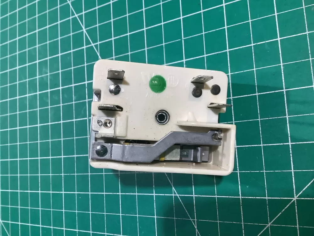 Maytag 7403P877-60 Range Infinite Switch Set Of 4 AZ143530 | SL175