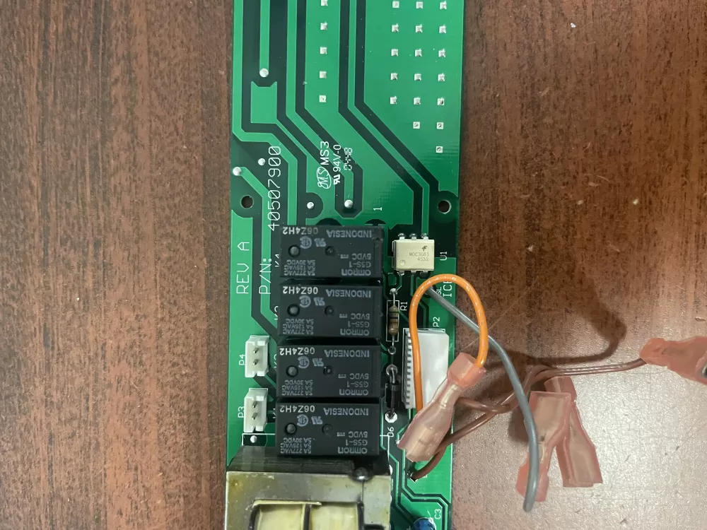 Frigidaire 703644 02 40507900 Refrigerator Control Board AZ54165 | KM1965