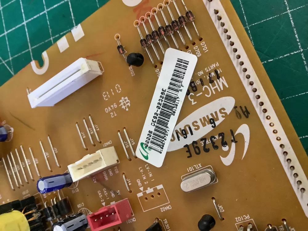 Samsung DE92 02329E Microwave Control Board Panel AZ201855 | NR363