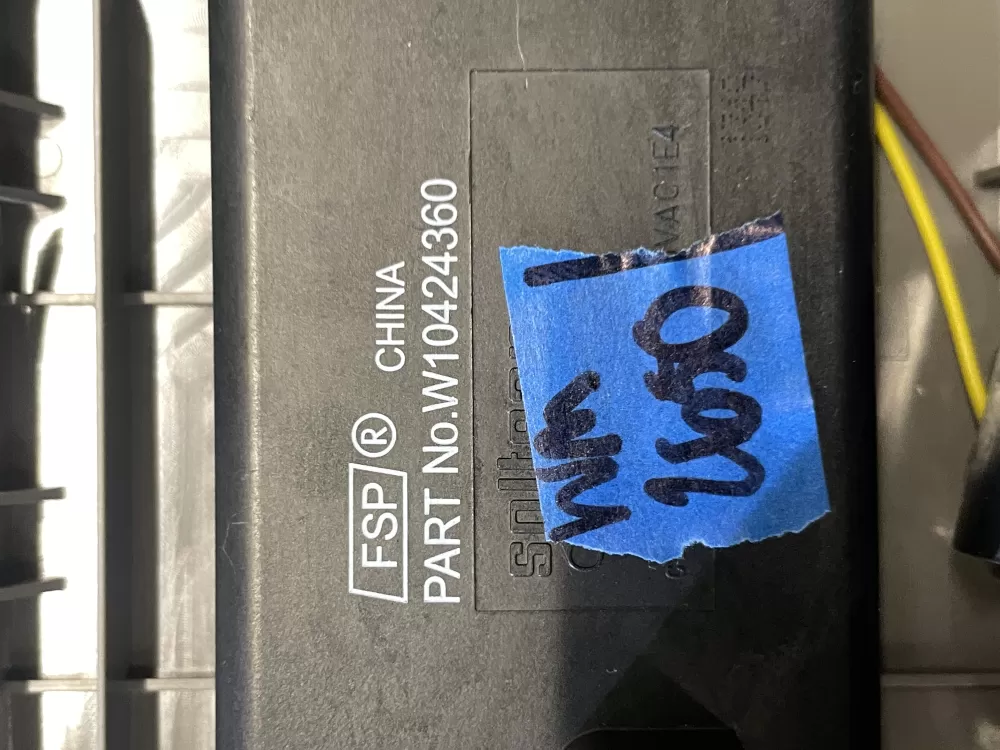 Whirlpool W10424360 Refrigerator Ice & Water Control Assembly AZ202346 | Wm2650