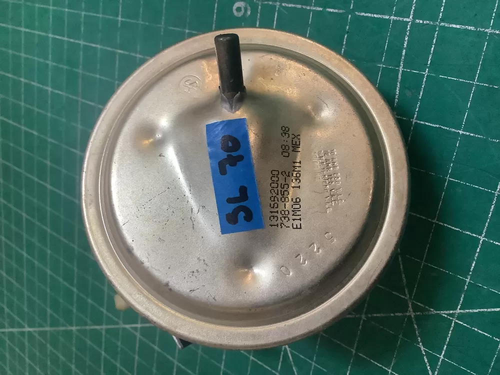 Frigidaire 134422700 Washer Water Level Pressure Switch AZ221251 | SLA70