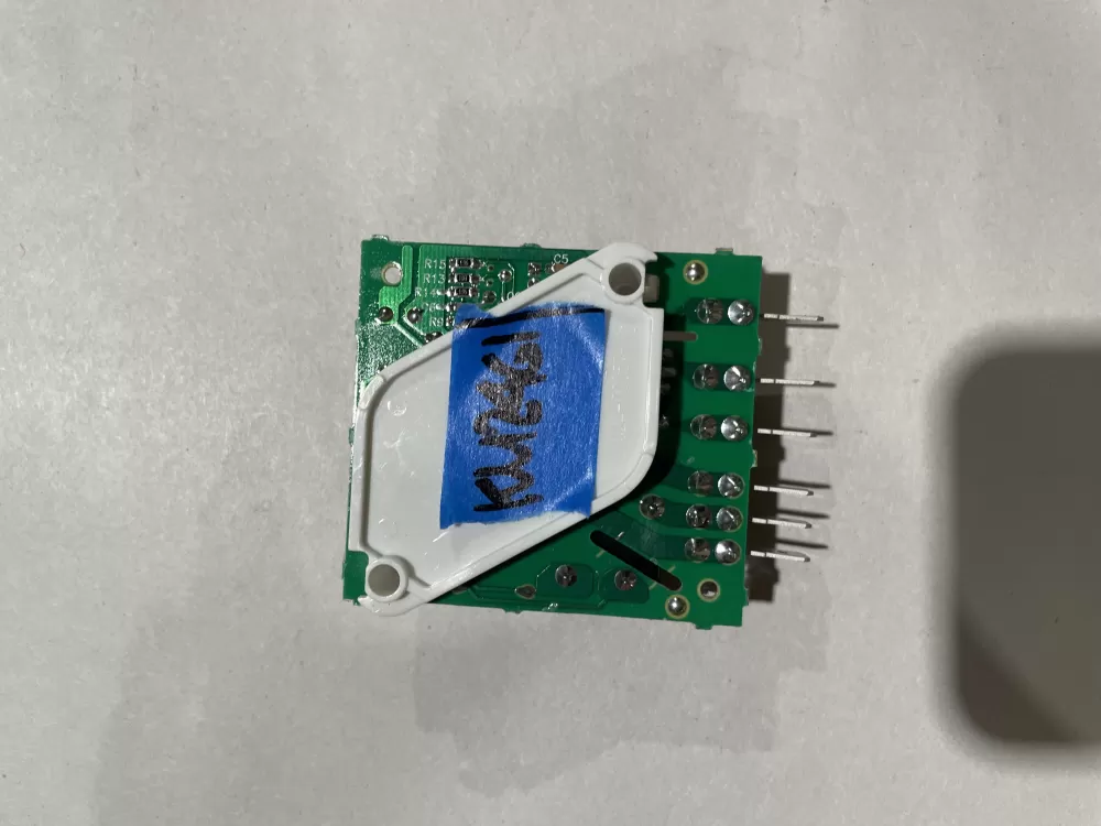 Whirlpool Maytag KitchenAid Refrigerator Defrost Board Control AZ146688 | KM2461