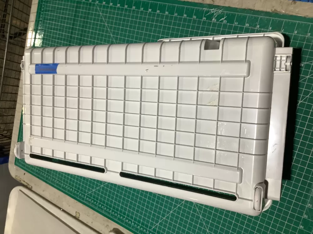  225D8420P002 Refrigerator Drawer