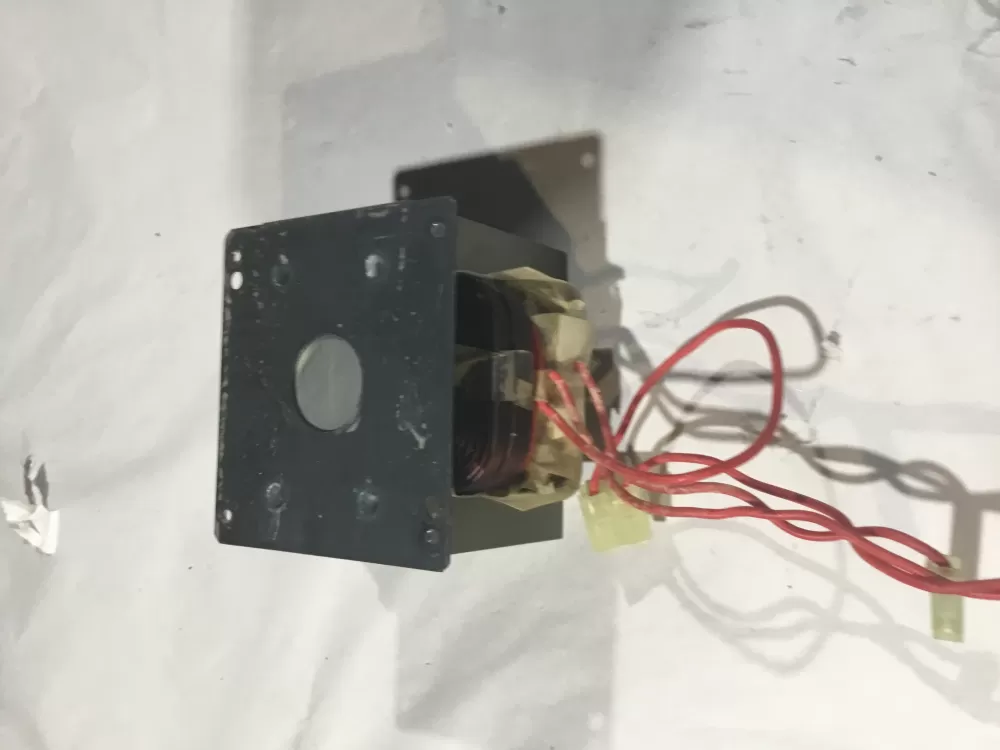  MD-101AMR-1 Microwave Transformer