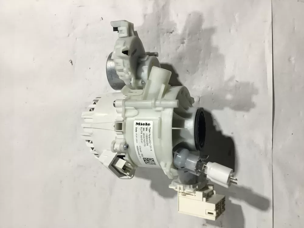 Miele 10430914 Dishwasher Pump Motor Assembly AZ83133 | Sl105
