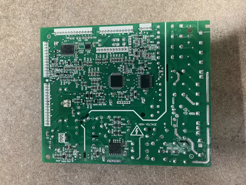 Hisense HG1944484 Refrigerator Control Board AZ19283 | KM980