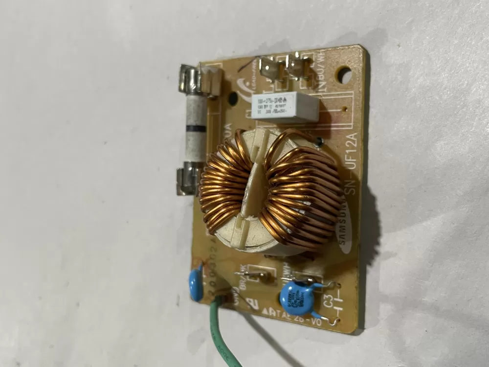 Frigidaire SN-UF12A Microwave Control Board Noise Filter AZ186757 | Wm2682