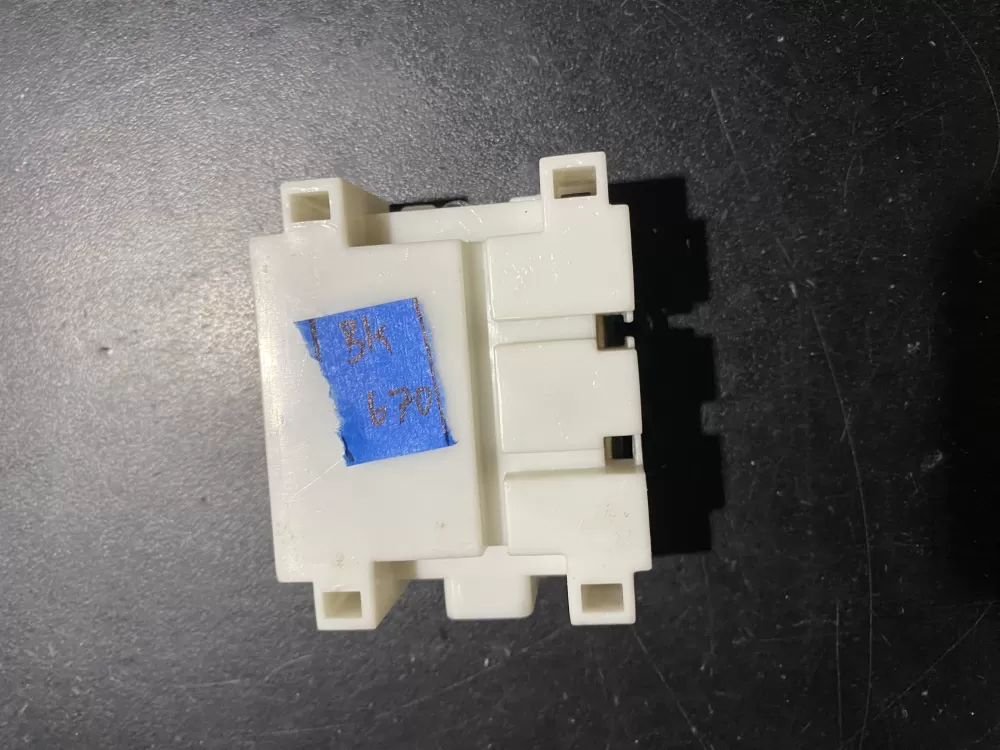 Haier 9000857751 Refrigerator PTC Protector AZ63283 | BK670