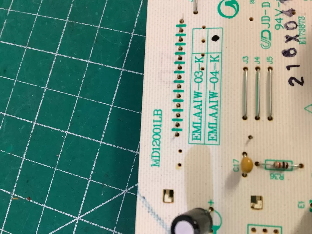 GE MD12001LB EMLAAGE-04-K 17170000008243 Microwave Control # AZ191597 | NR1415