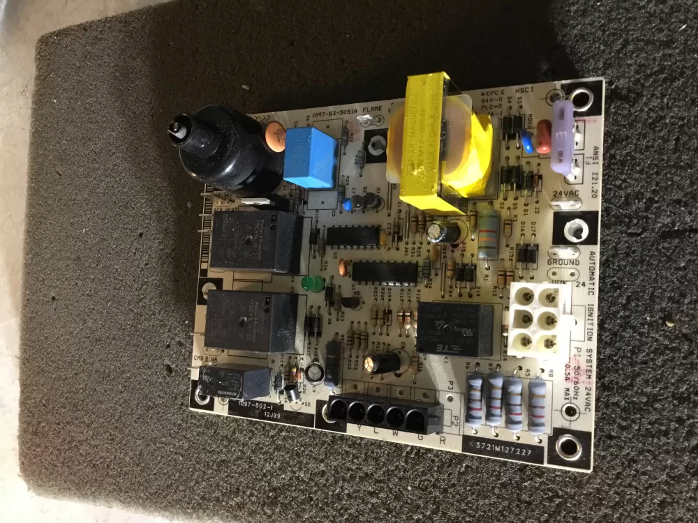 Lennox 1097-83-5051A Furnace Control Board Oem