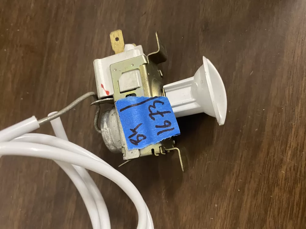 Frigidaire Kenmore 3ART5VC158 Refrigerator Control Board AZ31582 | BK1673