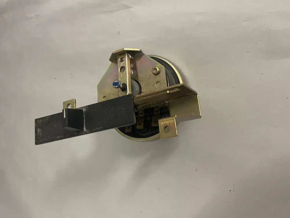 Maytag 738-129-2 Washer Water Level Switch