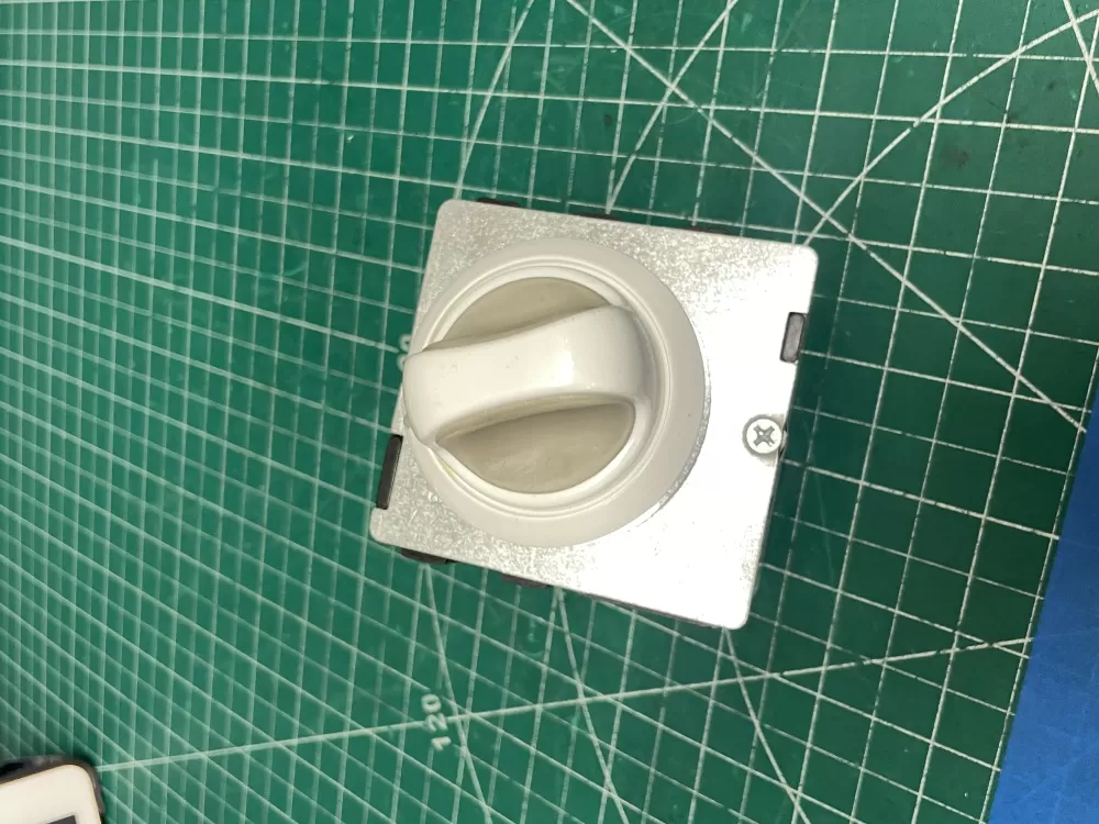 Frigidaire  Kenmore  Electrolux AP3212303 936649 131960800 PS724617 Dryer Timer