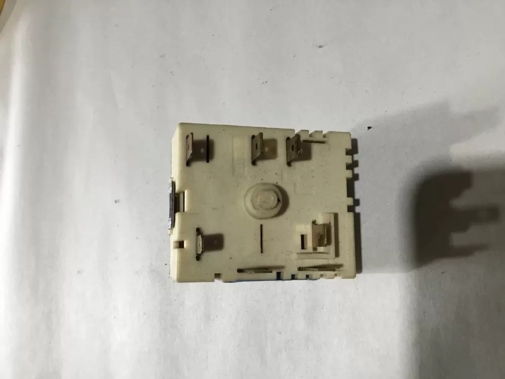LG PER001-125 Surface Element Switch AZ102270 | Sl102