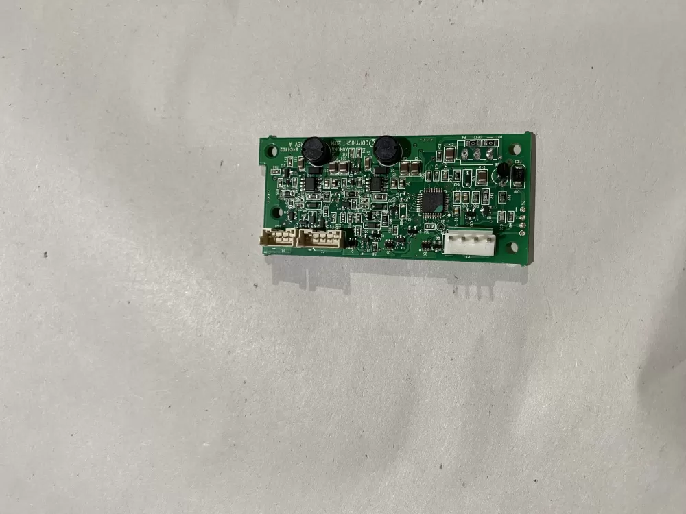Whirlpool  KitchenAid AP6004628 W10676677 W10788814 W10804160 PS11737802 Refrigerator Control Board