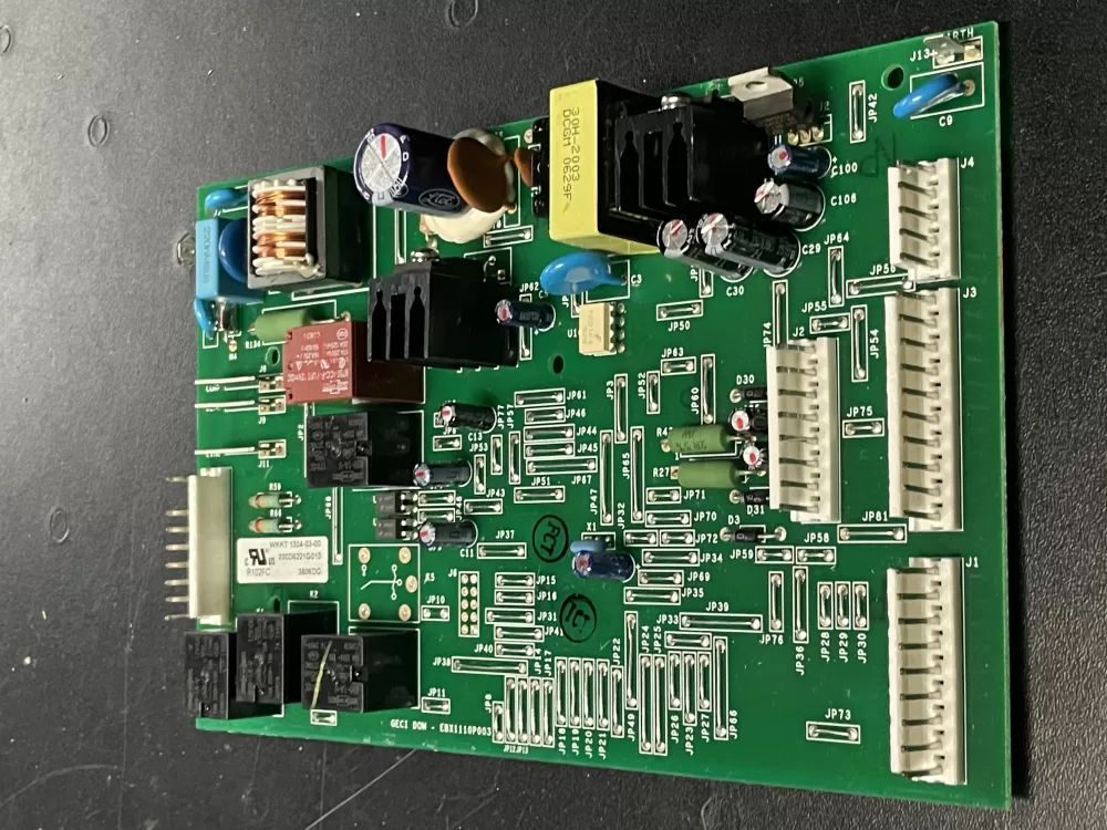 GE 200D6221G010 WR55X10552 Refrigerator Control Board AZ7710 | WM1615