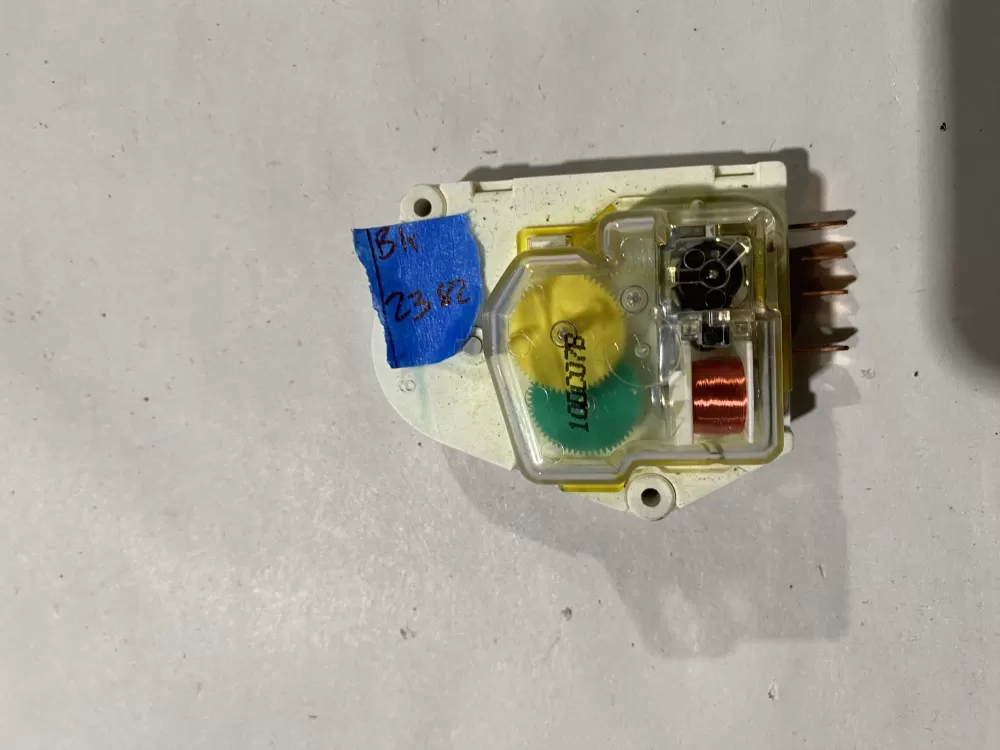 Frigidaire Kenmore AP2111929 12762 Refrigerator Defrost Timer AZ140277 | BK2382