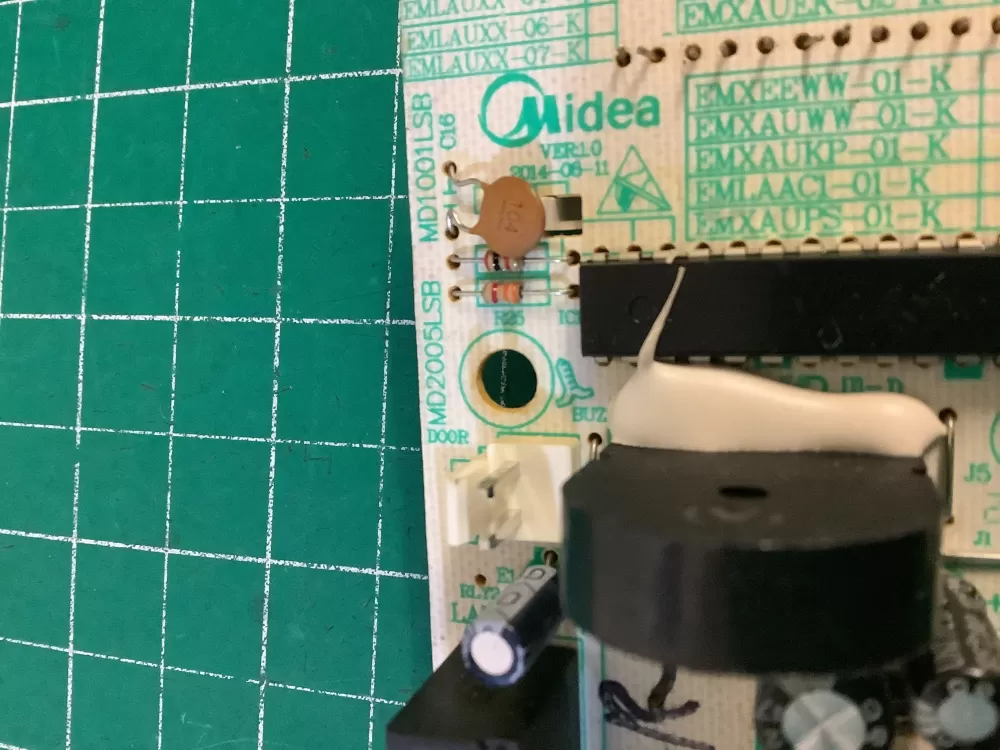 GE 20210706 E322995 Microwave Control Board AZ212732 | NR456