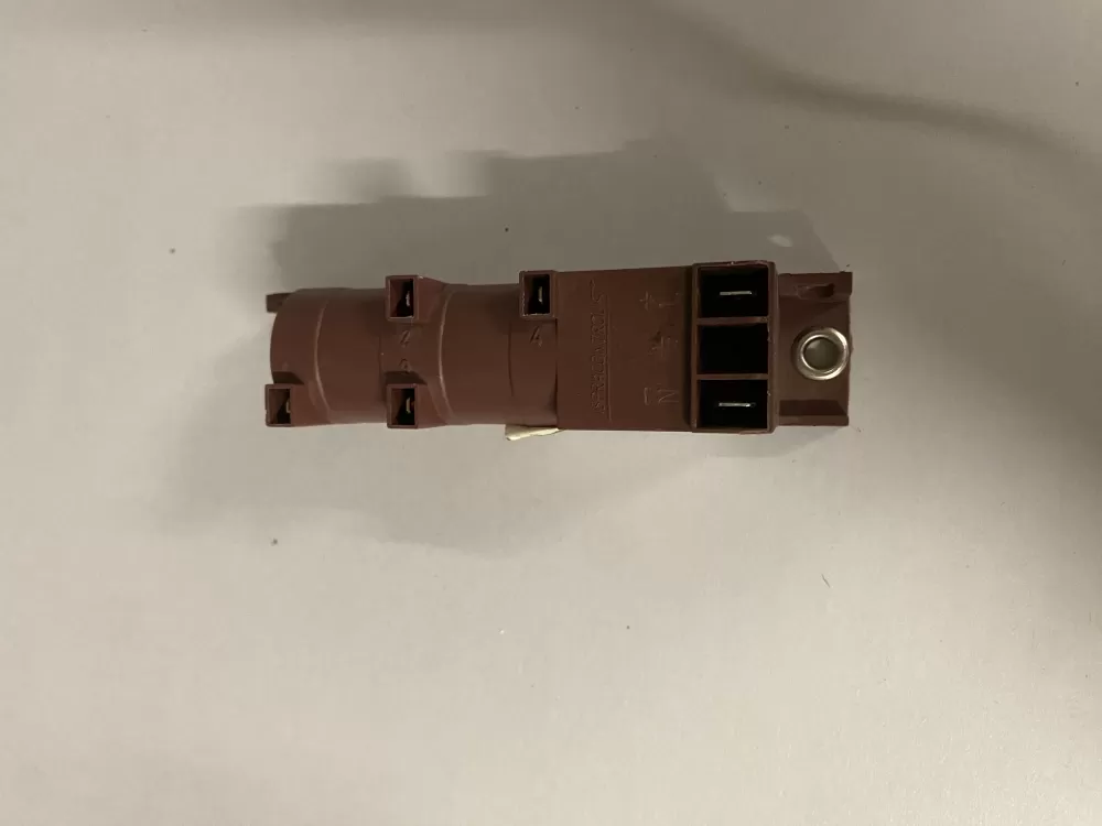 GE BK50044.52 Range Spark Module AZ226288 | BK2065
