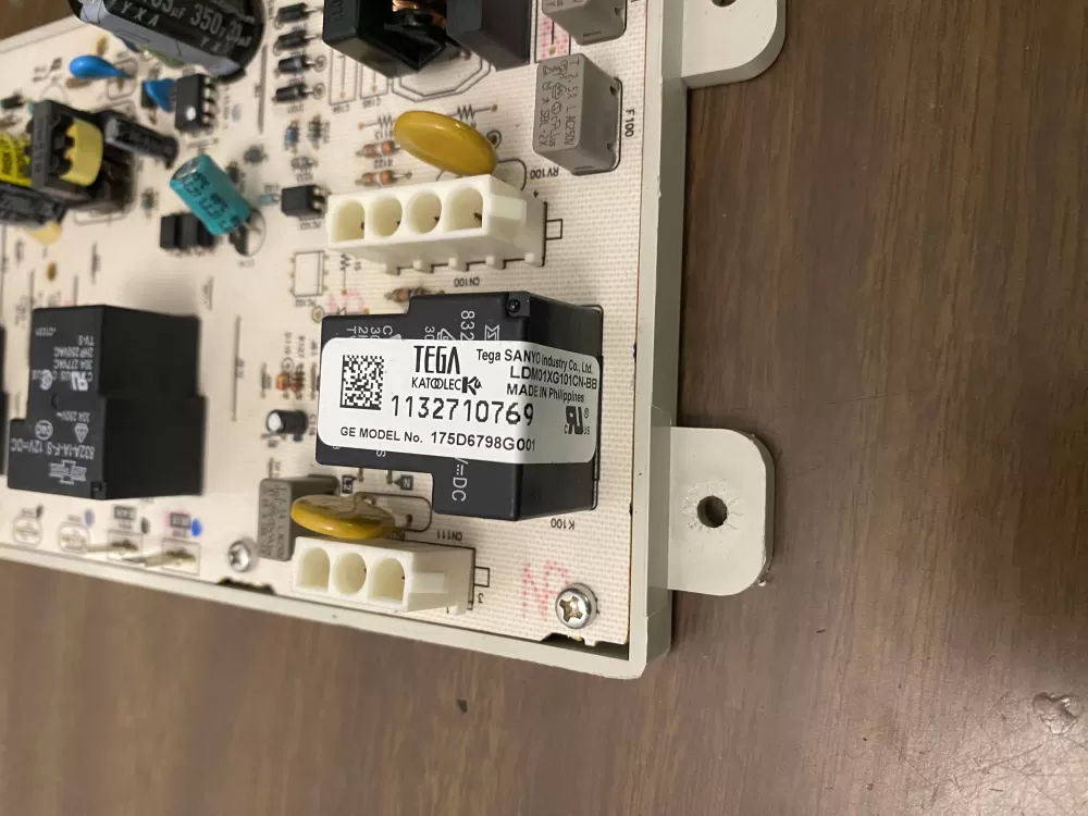 GE 175D6798G001 WE04M10011 Dryer Control Board AZ96813 | BKV495