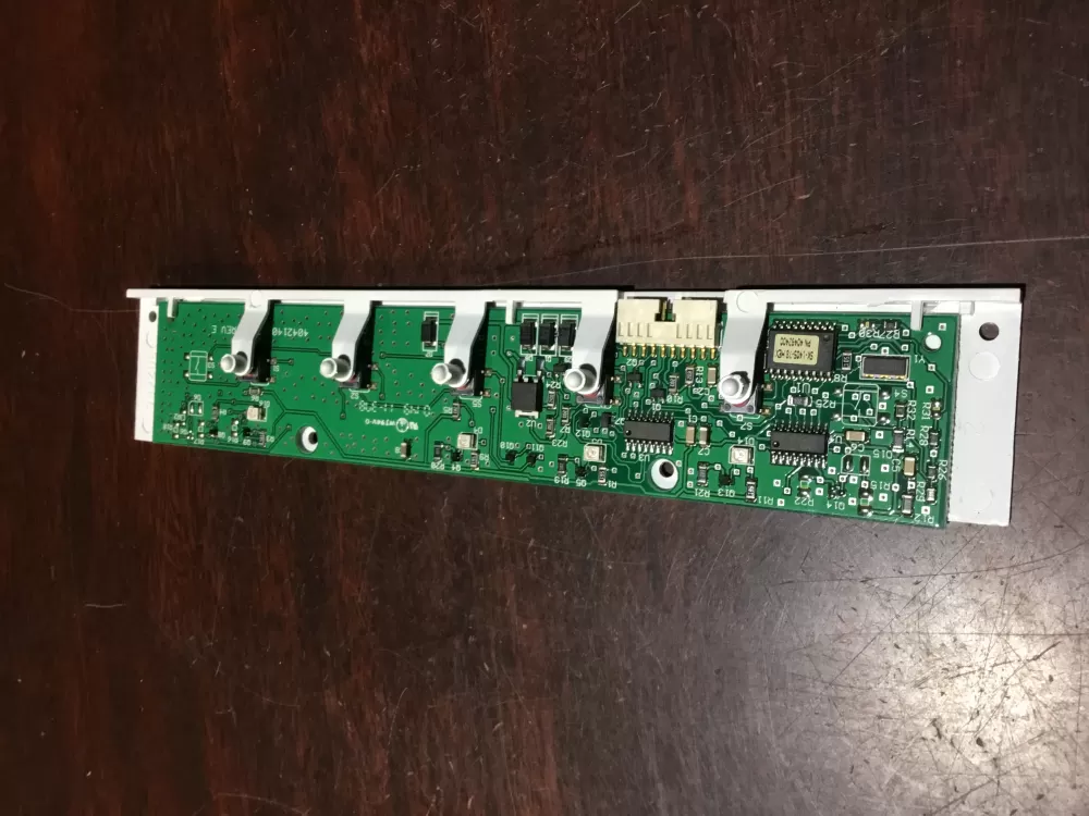 240528039 Frigidaire Refrigerator Board - Control