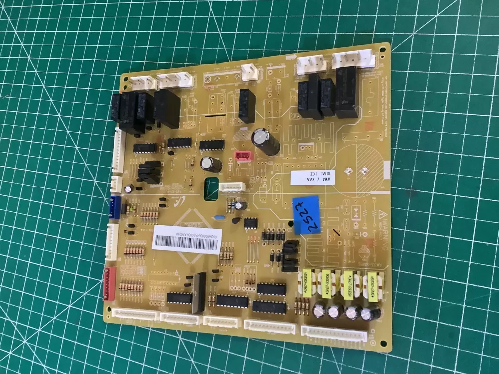 Samsung DA92-00364A DA94-02680A Refrigerator Control Board AZ189464 | NR2527