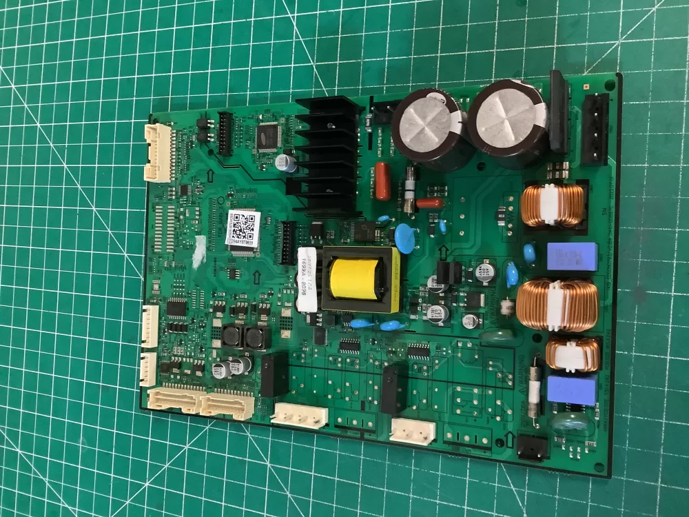 Samsung DA92-01699A Main Control  Board  AZ224396 | NR131
