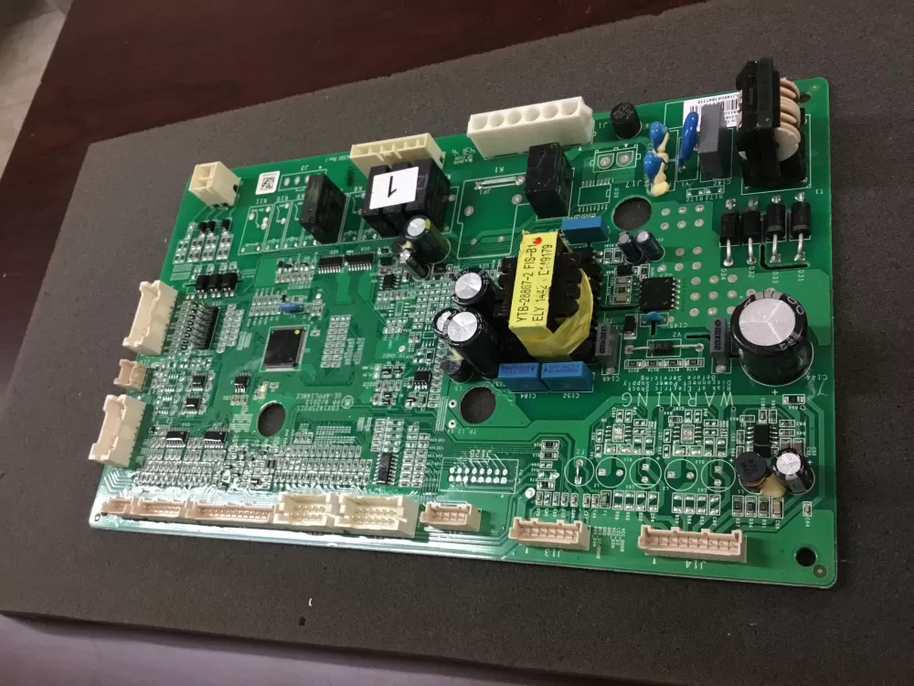 GE LG Hotpoint 197D8511G101 Refrigerator Control Board AZ81116 | NR961