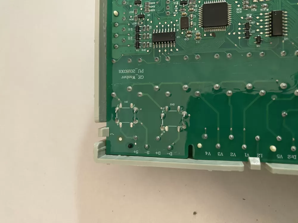  20180301  Rc Wm Tcl Tv Control Board AZ123611 | BK2251