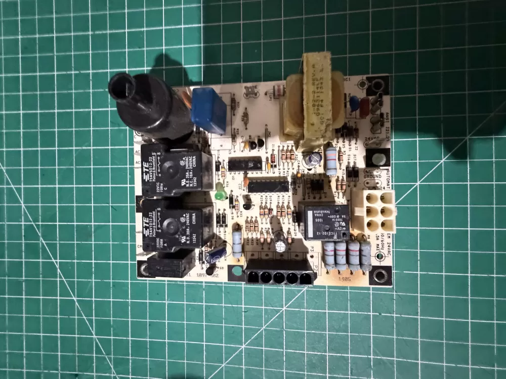 1097-03-503A Lennox Furnace Board - Control