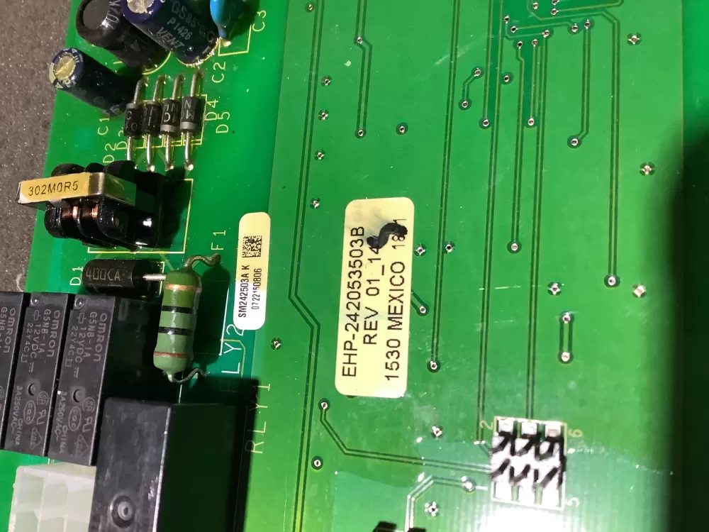 Frigidaire 242053503 AP4567227 Refrigerator Control Board AZ113316 | NR2125