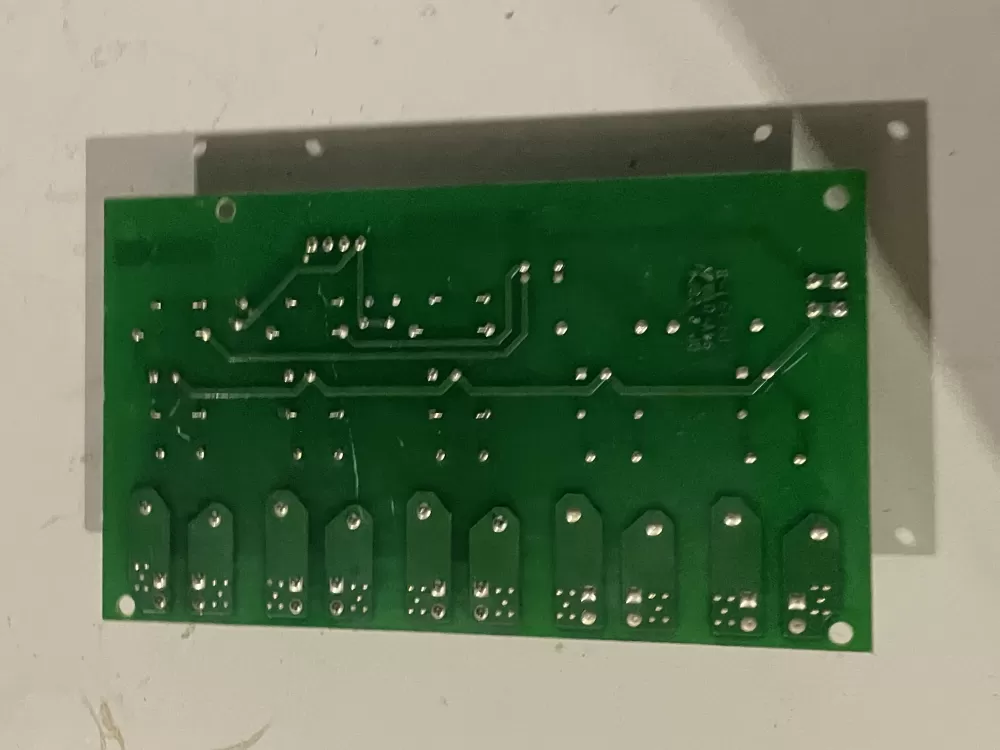Trane EM Heat Control Board CNT06195 D156120g02 AZ33012 | Wm340