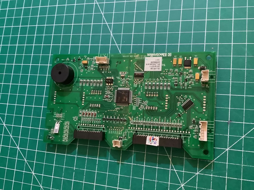 Kenmore 241973702 Refrigerator Dispenser Control Board AZ152368 | NR1505