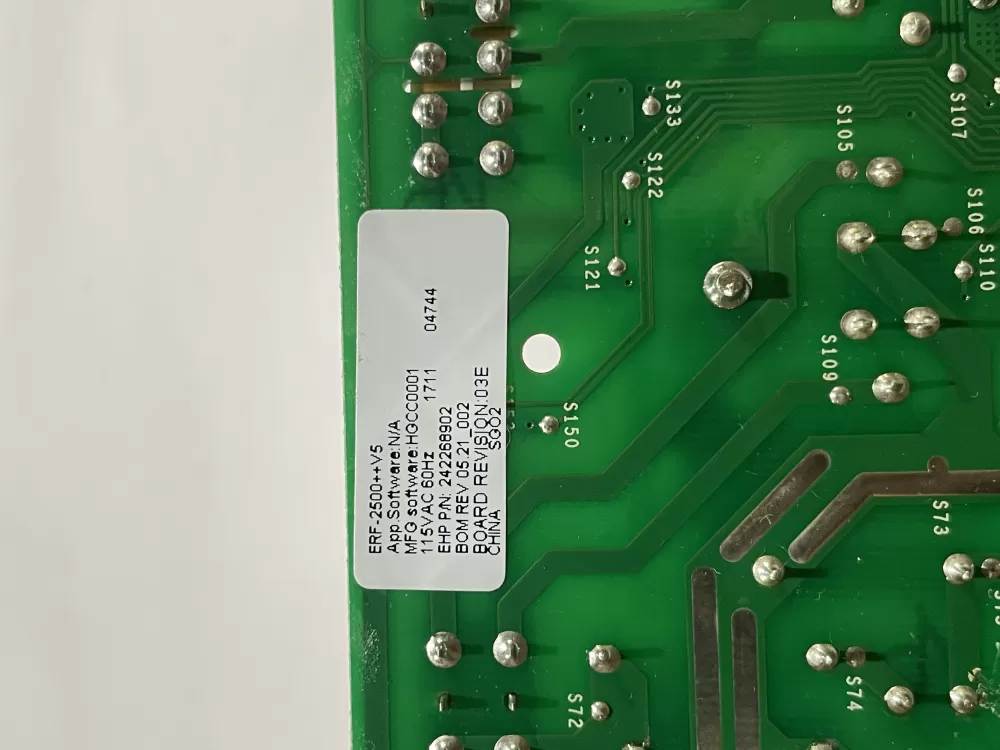 Frigidiare 242268902 Refrigerator Main Control Board AZ187284 | Wm2037