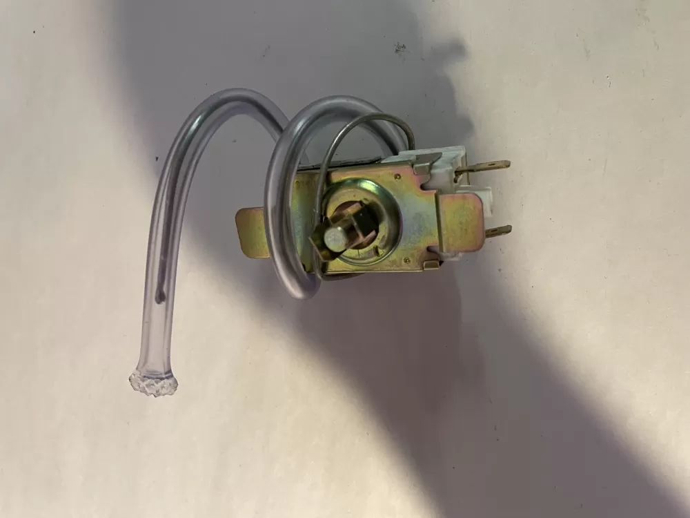 GE WR09X10027 Refrigerator Thermostat Cold Control AZ197447 | KM2730