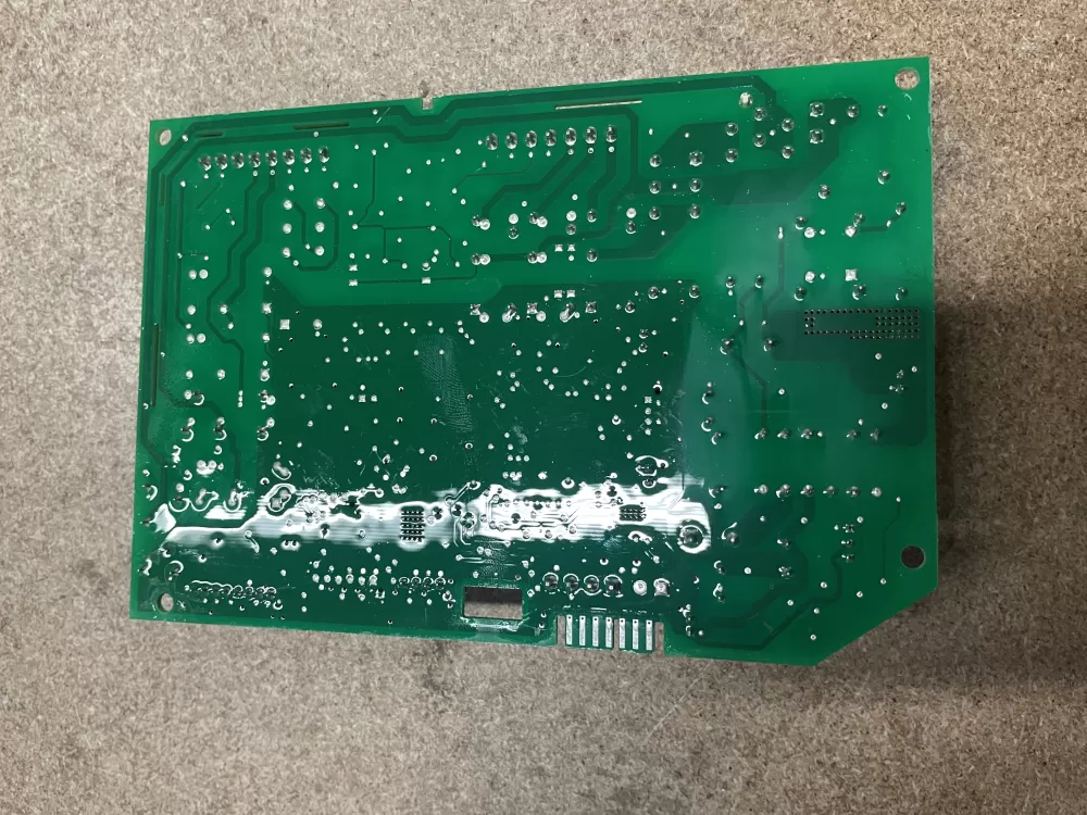 Whirlpool Maytag W10547719 Refrigerator Control Board AZ23671 | KM1157