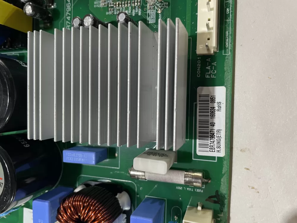LG EBR74796471 Refrigerator Control Board AZ154359 | KM2516