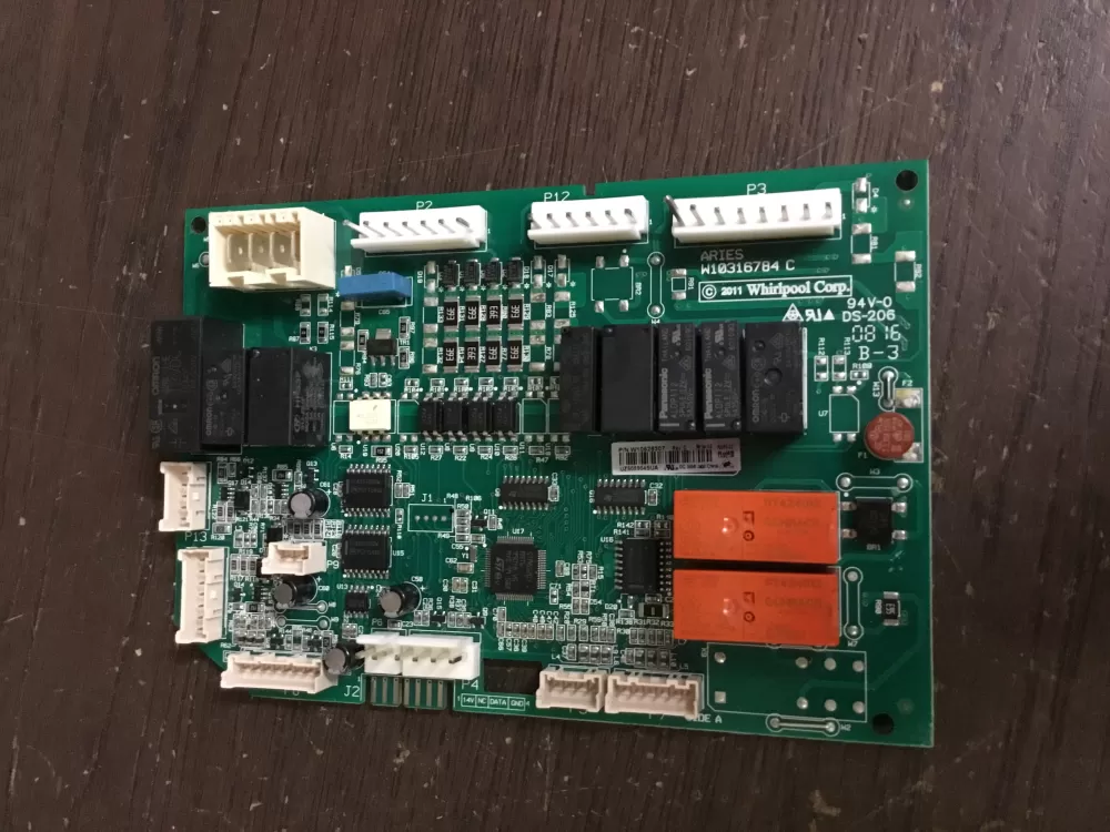 Whirlpool Maytag W10628307 Refrigerator Control Board AZ18194 | NR186