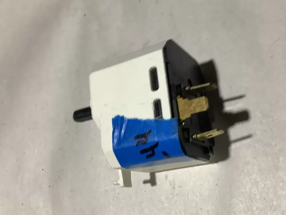 Maytag Crosley Kitchen Aid WP3398094 Dryer Start Switch AZ131573 | Sl244