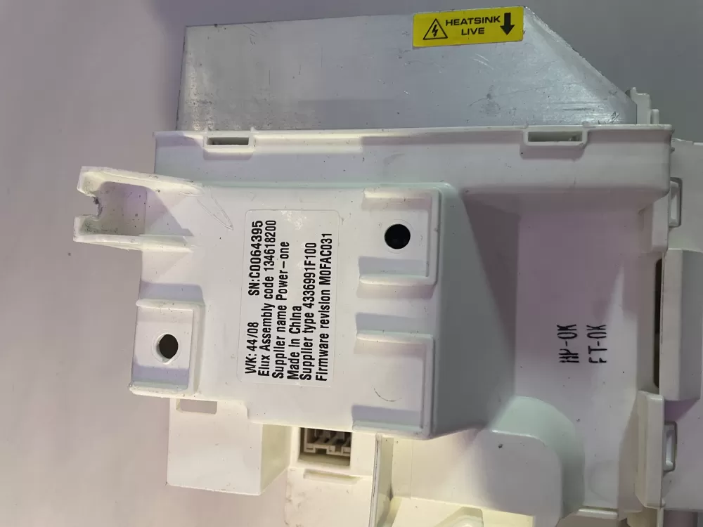 Frigidaire 134618200 5304504715 Washer Control Board AZ196275 | KMV655