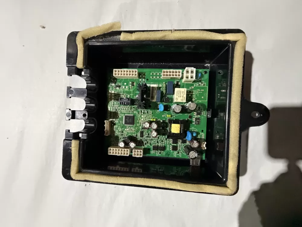 Frigidaire  Electrolux 242265902  A01164903  R93019  24226890  Refrigerator Electronic Control Board
