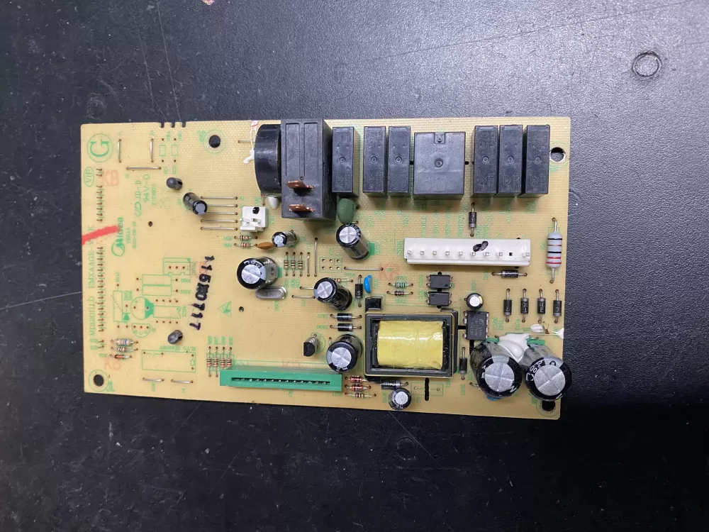 GE EMXAAGE-V1-K Microwave Control Board